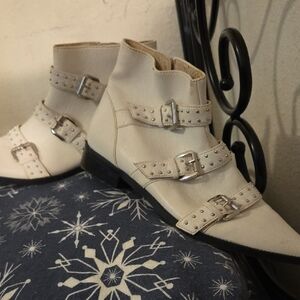 Women's Studded Buckle Ankle Boots - Cream